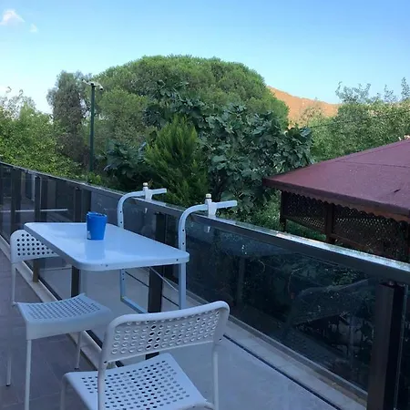 Leman Apartment *