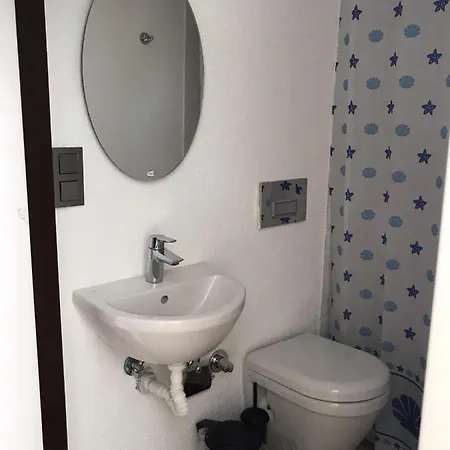 Leman Apartment