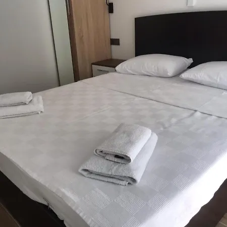 Leman Apartment *